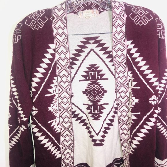 Pink Republic Burgundy/cream Aztec design Sweater Size S - Picture 3 of 11